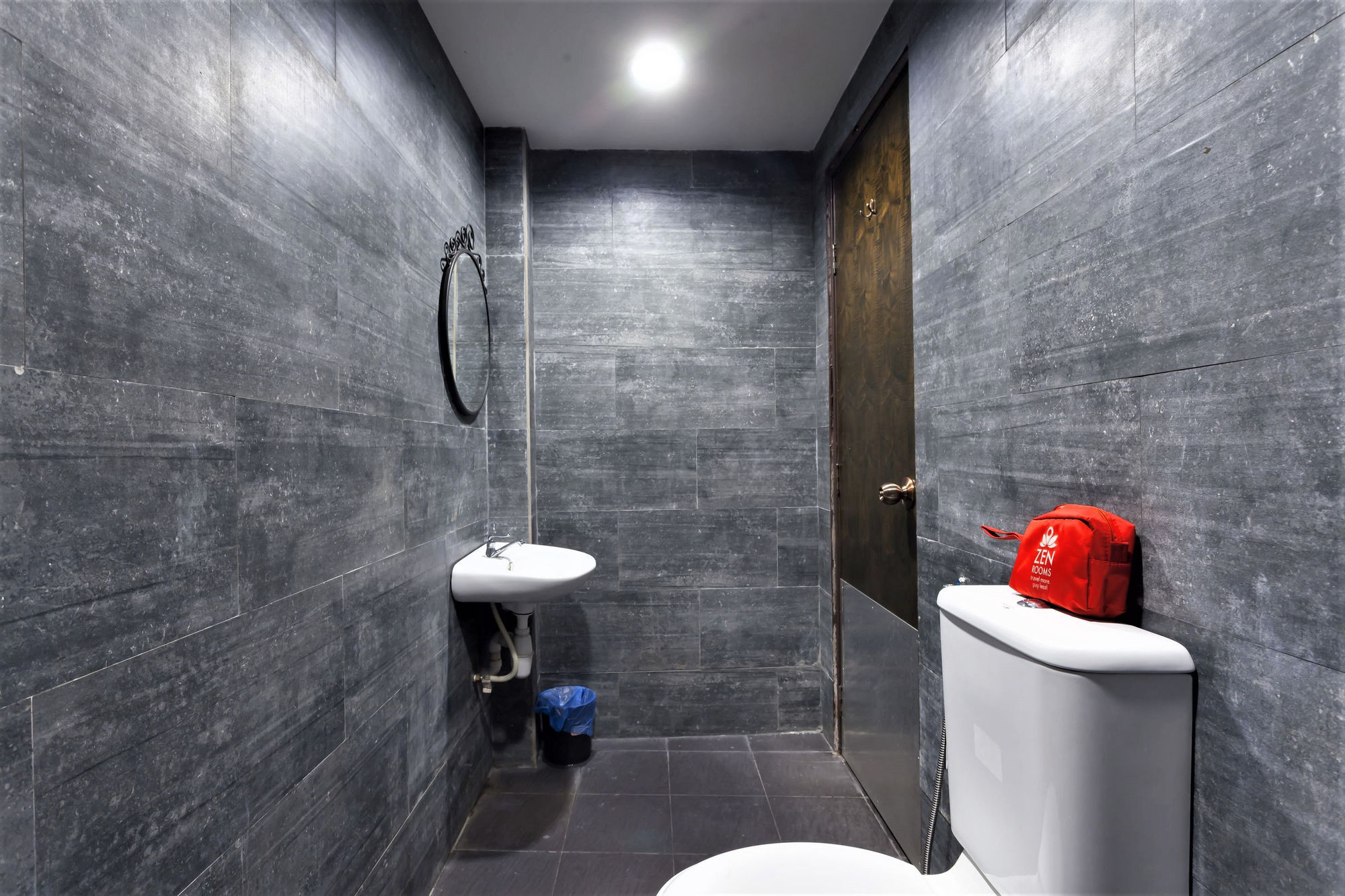 קואלה לומפור Zen Rooms Basic Near Ktm Sentul מראה חיצוני תמונה